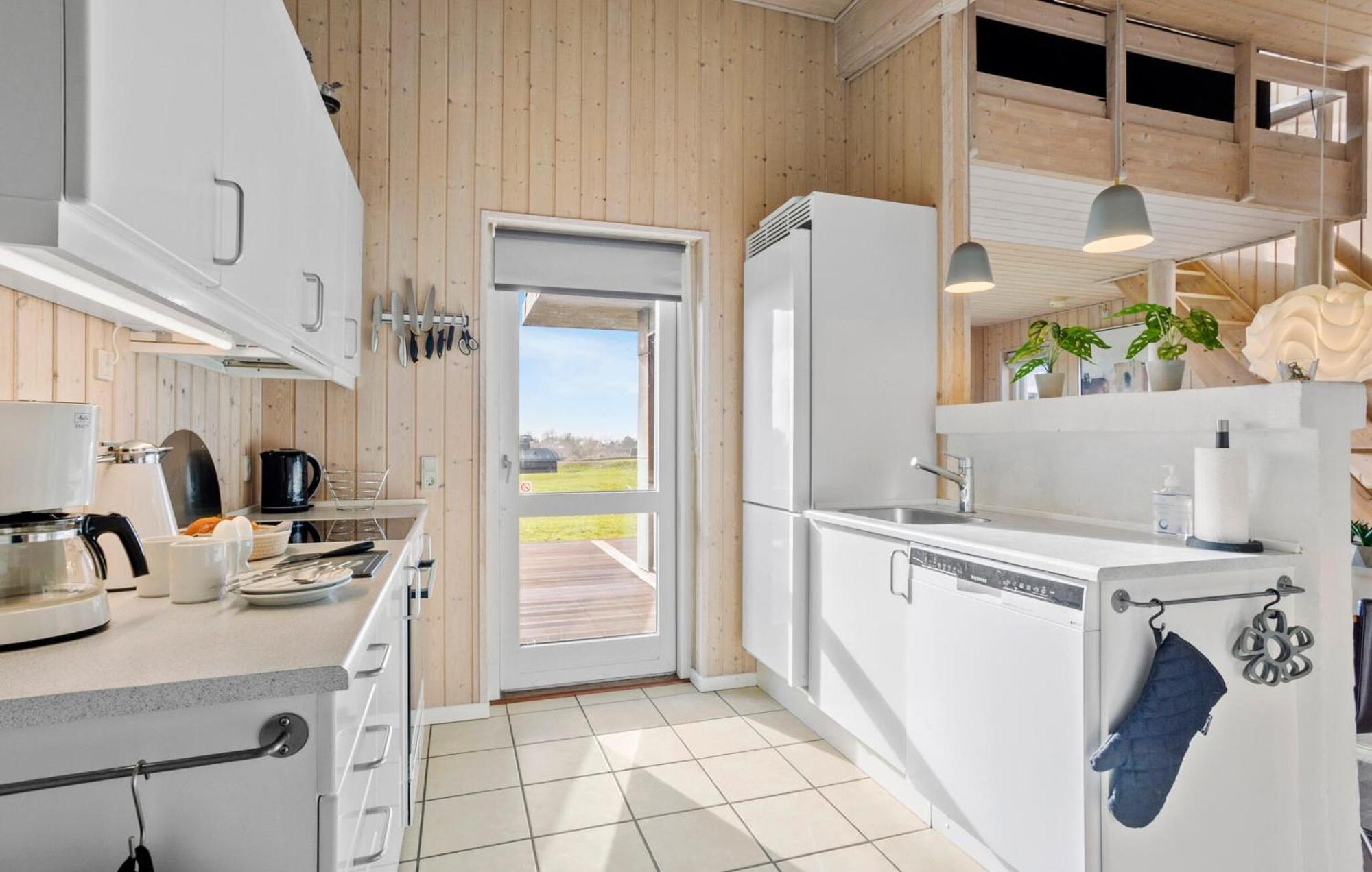 4 Bedroom Nice Home In Fåborg 외부 사진
